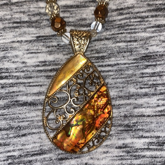 Brown and Gold Tear-Drop Pendant Costume Jewelry Necklace and Earring Set - Picture 10 of 14